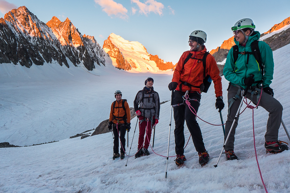 Lever de soleil sur la Barre des Ecrins.