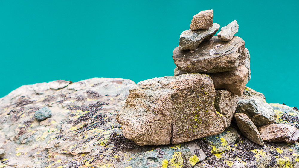 Cairn et lac Blanc.